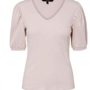 NWT - Isla Rib V-Neck Top VERO MODA